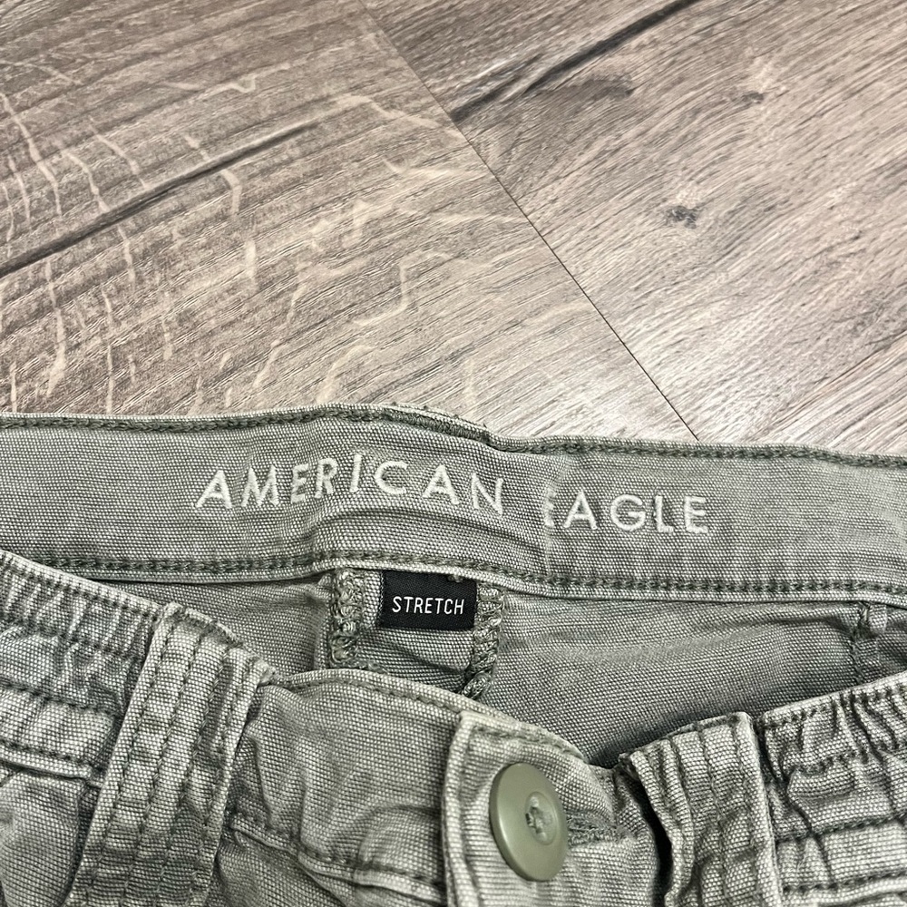 American Eagle Olive Cargo Pants